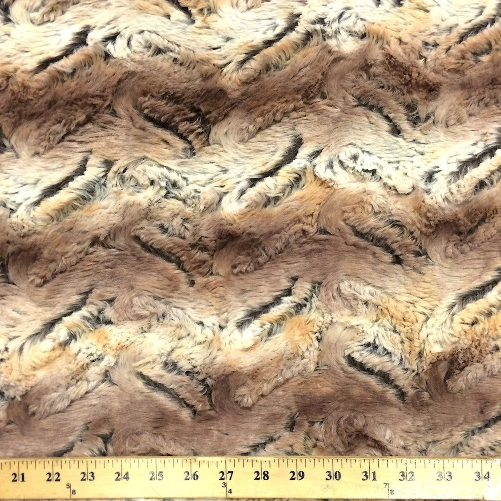 Fox Faux Fur - Image 4