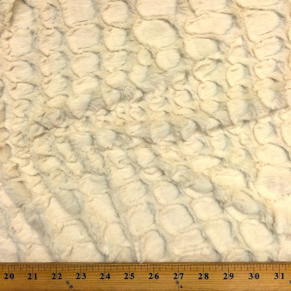 Reptile Ivory Faux Fur - Image 4